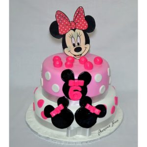 Minnie Mouse Themed Cake